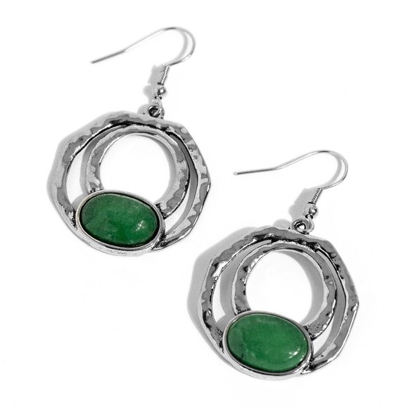 Terrestrial Retreat - Green Earrings - Picture 2 of 2